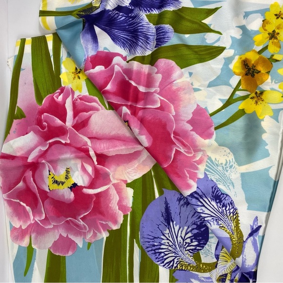 NWT Collection Eighteen 100% Silk Floral Scarf  Blue/Green/Pink/Yellow 3… - Picture 6 of 8